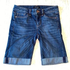 What House Black Market Bermuda Jean Shorts - 00